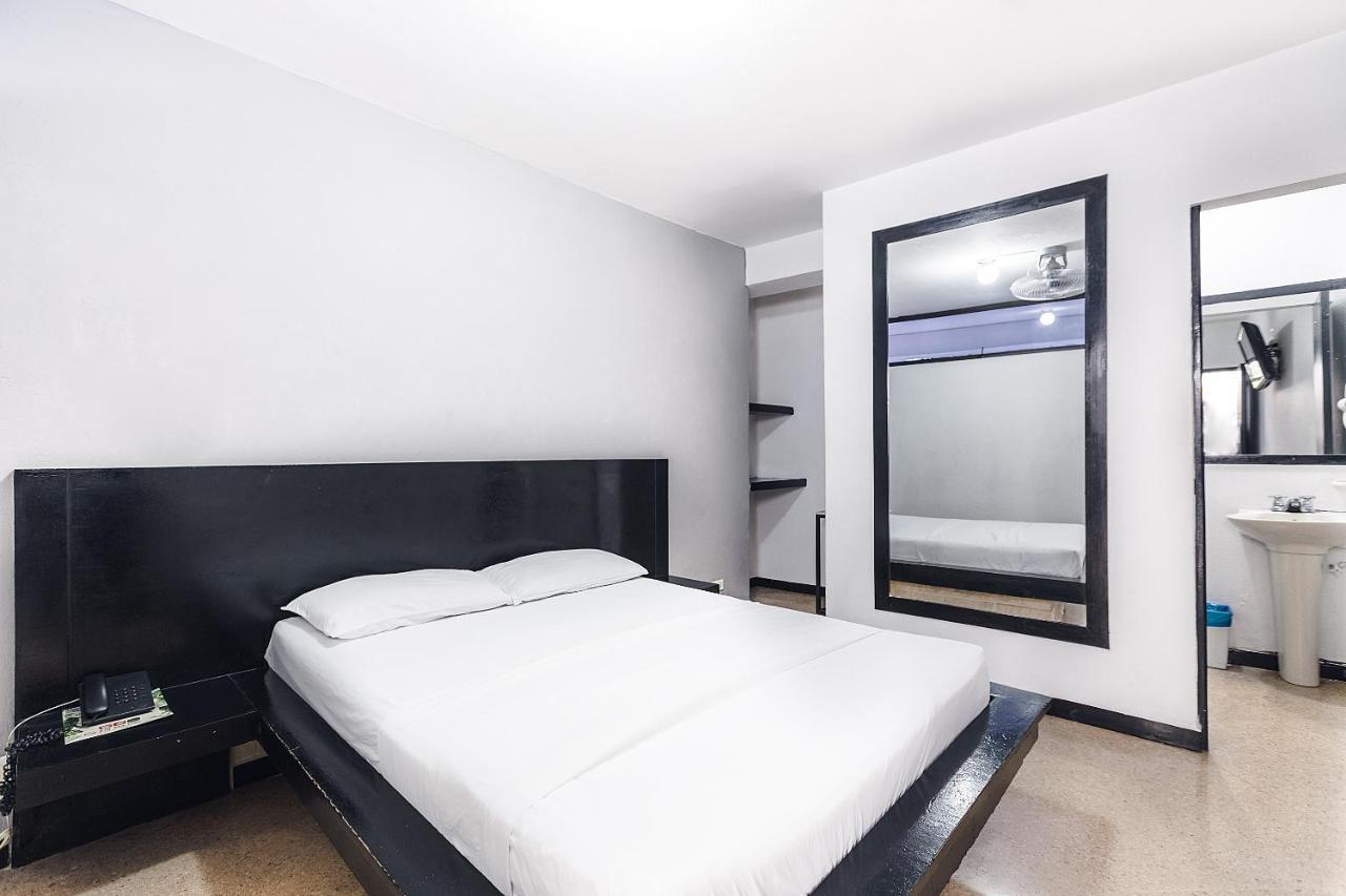 Hotel Natural Medellín Extérieur photo