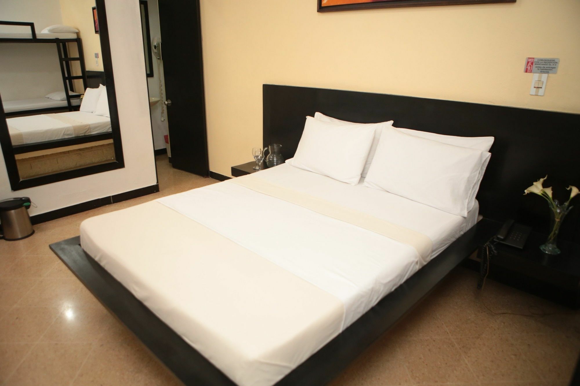 Hotel Natural Medellín Extérieur photo
