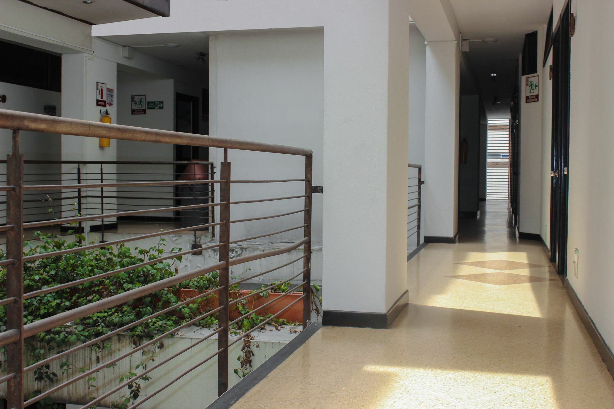 Hotel Natural Medellín Extérieur photo